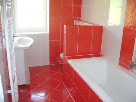 Kúpelňa  - obklad - dlažba - sanita